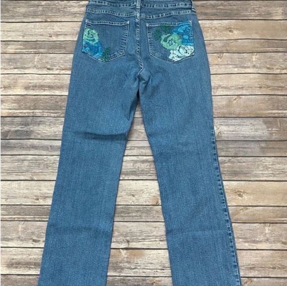 NYDJ Floral Embroidered Slim Straight Medium Wash Jeans - Picture 4 of 7